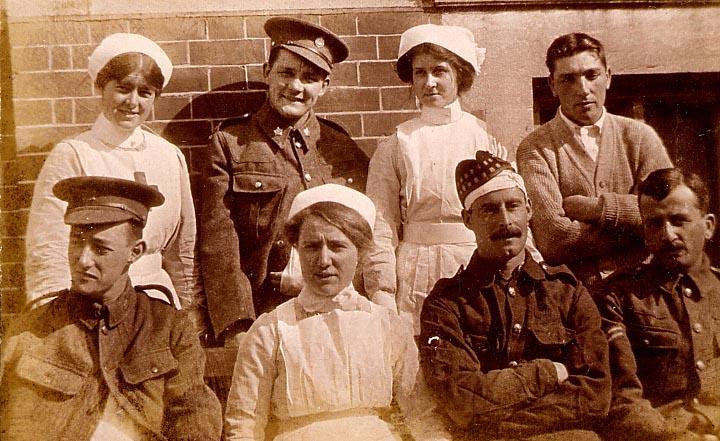 Photo #117
Group of Soldiers &amp; Nurses